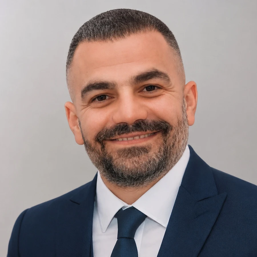 Portrait of Toni Rahme